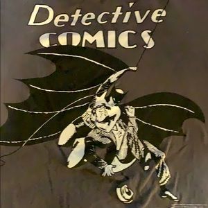 Detective comics T-shirt